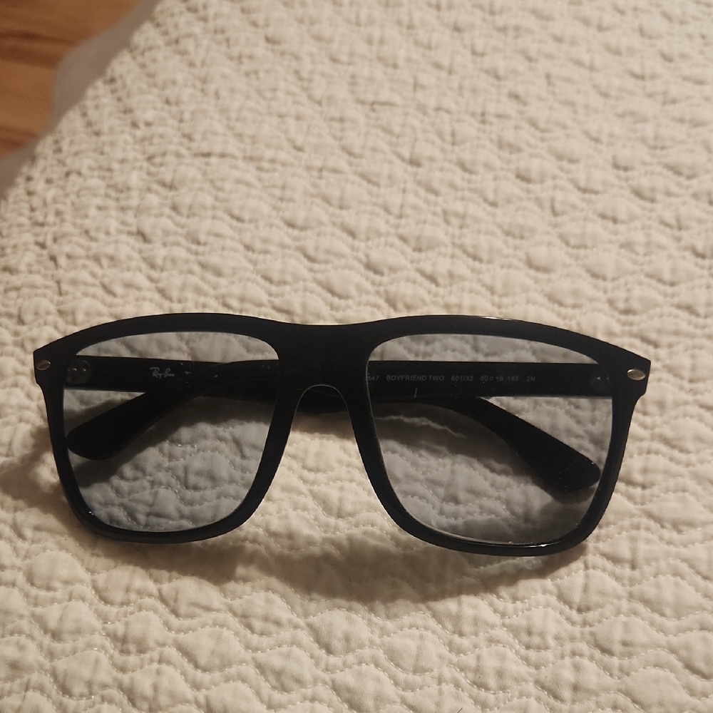 Ray-Ban Classic Black Sunglasses